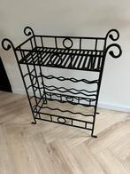 Gietijzeren wijnrek, Ophalen, 15 tot 25 flessen, Zo goed als nieuw, Metaal