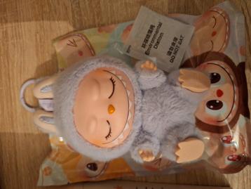 Labubu POPMART Have a Seat ZiZi Origineel beschikbaar voor biedingen