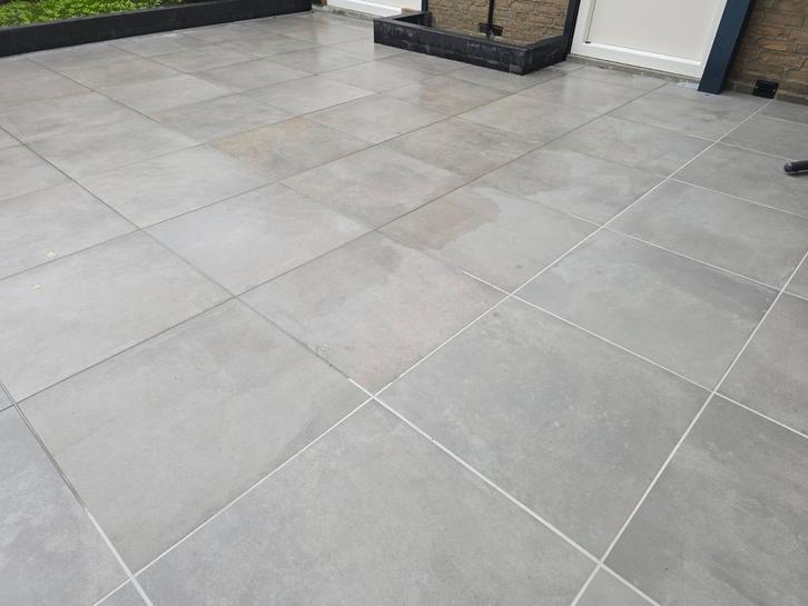 Nieuwe Italiaanse Keramische Tegels 60x60x2cm 16 stuks, Doe-het-zelf en Verbouw, Tegels, Nieuw, Vloertegels, Keramiek, 60 cm of meer