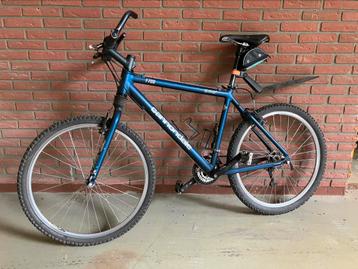 Mountainbike Canondale blauw klein heten model beschikbaar voor biedingen