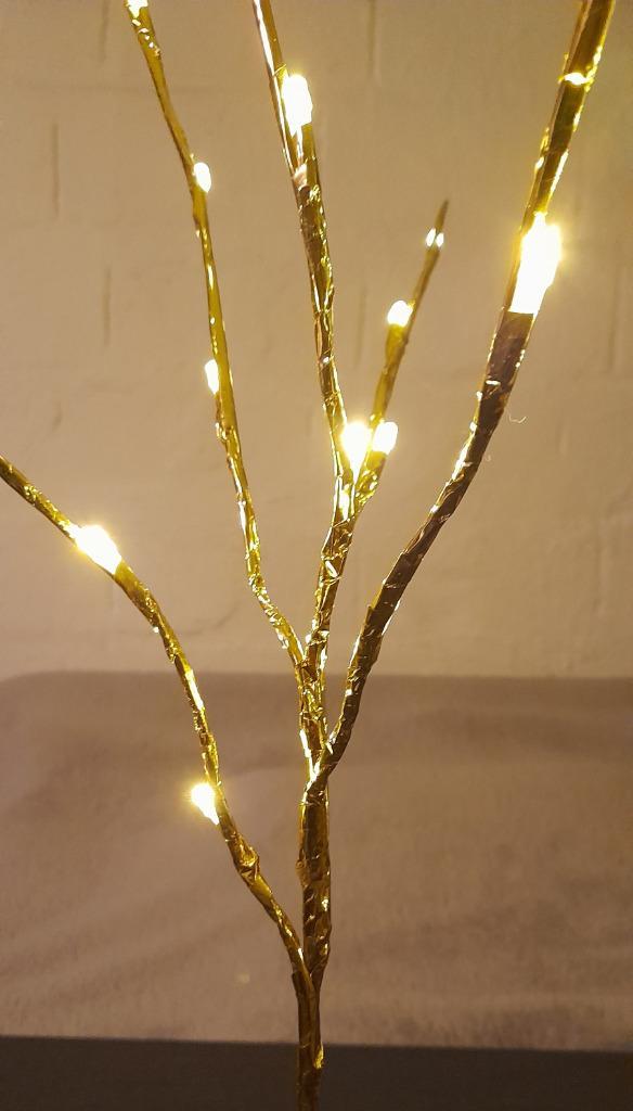 Goudkleurige twijg met LED verlichting, Diversen, Kerst, Zo goed als nieuw, Ophalen of Verzenden