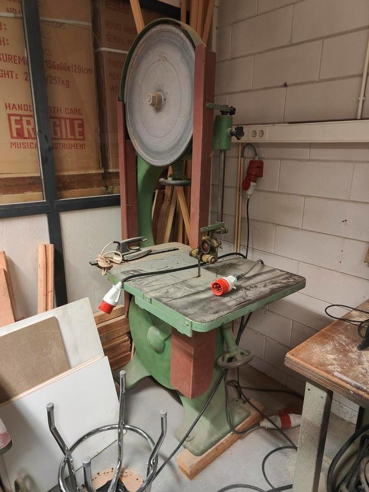 Zware industriële lintzaag Hans Hasler – Zwitsers, Doe-het-zelf en Verbouw, Gereedschap | Zaagmachines, Gebruikt, Lintzaag, 1200 watt of meer