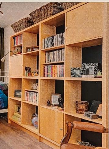Mooie ikea boekenkast  beschikbaar voor biedingen