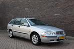 Volvo V40 1.8 Europa (bj 2000), Auto's, Oldtimers, Voorwielaandrijving, Startonderbreker, 122 pk, Origineel Nederlands