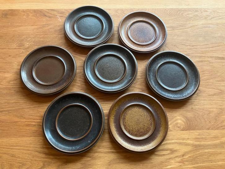 Vintage Arabia Ruska schotels (7 stuks), Huis en Inrichting, Keuken | Servies, Gebruikt, Kop(pen) en/of Schotel(s), Overige stijlen