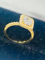 Gouden ring - 14 karaat, Ophalen of Verzenden, Zo goed als nieuw, Goud, Dame