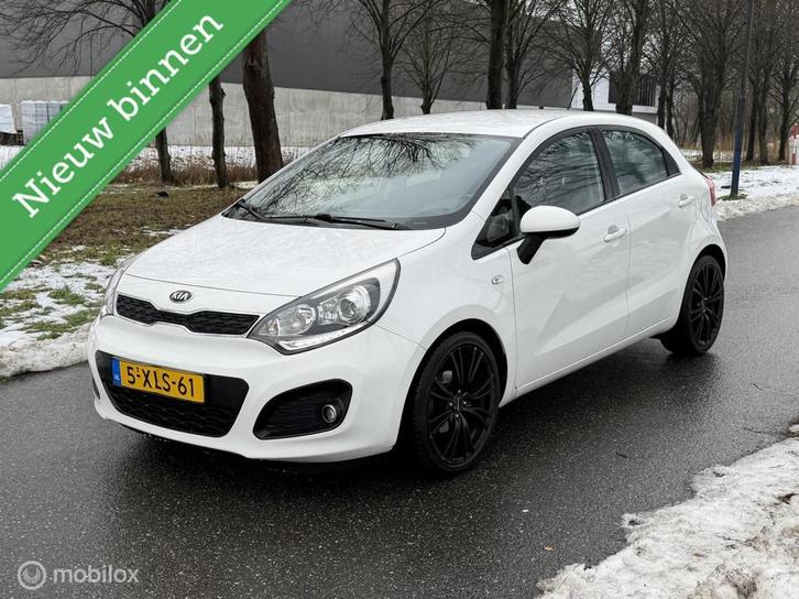 Kia Rio 1.2 CVVT BusinessLine*CRUISE CONTROL*SCHERM*APK10-26, Auto's, Kia, Bedrijf, Te koop, Rio, ABS, Airbags, Airconditioning