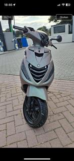 Piaggo Zipp 150cc 2t, Fietsen en Brommers, Scooters | Piaggio, Ophalen, Zo goed als nieuw, Zip