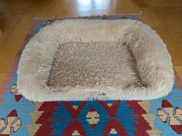 Pelsbarn orthopedische hondenbed beige, Dieren en Toebehoren, Hondenmanden, Zo goed als nieuw, Ophalen