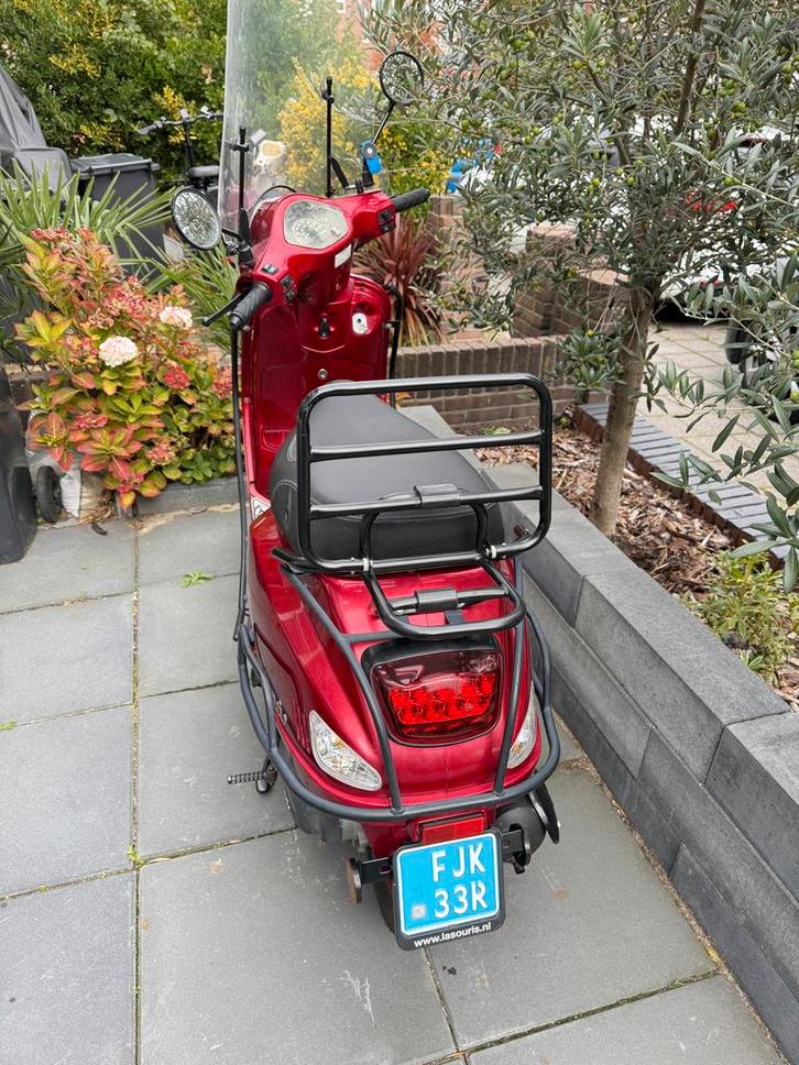 La Souris Sourini 2021 - Rode Scooter, Fietsen en Brommers, Brommeronderdelen | Scooters, Gebruikt, Overige merken, Overige typen