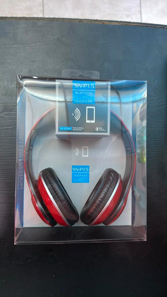 Draadloze Bluetooth Koptelefoon met FM & SD SN-P15 Nieuw, Computers en Software, Headsets, Nieuw, On-ear, Draadloos, Volumeregelaar