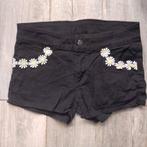 Korte Spijkerbroek, Ophalen of Verzenden, Zo goed als nieuw, Meisje, Broek