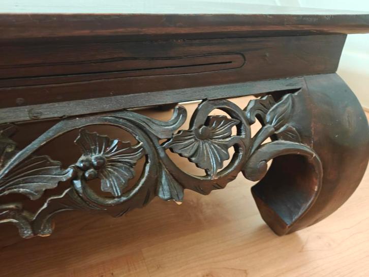 Houten opium salontafel met bloemmotief, Huis en Inrichting, Tafels | Salontafels, Gebruikt, Minder dan 50 cm, 50 tot 100 cm, 100 tot 150 cm