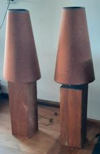 Mooie houten vloerlampen met oranje lampenkappen, Gebruikt, Ophalen