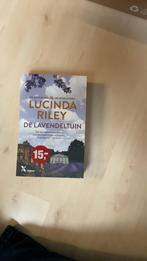 Lucinda Riley - De lavendeltuin, Boeken, Ophalen of Verzenden, Zo goed als nieuw, Lucinda Riley