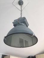 2 industrielle lampen zo goed als nieuw. 2 voor 50 euro., Huis en Inrichting, Lampen | Hanglampen, Minder dan 50 cm, Zo goed als nieuw