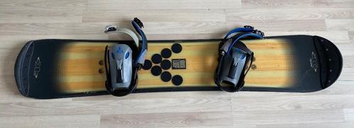 Killer loop 12-trick snowboard plus bindingen, Sport en Fitness, Snowboarden, Bindingen, Ophalen of Verzenden