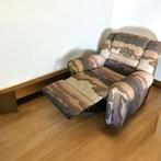 Nieuwe La-Z-Boy relaxfauteuil in stof in landschap patroon-, Ophalen, 75 tot 100 cm, Zo goed als nieuw, 100 tot 125 cm