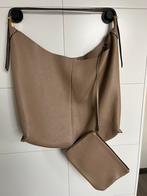 Gianni Chiarini ZGAN taupe kleur echt leren schoudertas., Sieraden, Tassen en Uiterlijk, Ophalen of Verzenden, Zo goed als nieuw