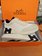 Partij Luxe Schoenen: Hermes, Loewe, Moncler, Kleding | Heren, Schoenen, Ophalen, Hermes, Loewe, Moncler, Wit, Sneakers of Gympen
