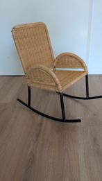Kinder schommelstoel rotan, Huis en Inrichting, Stoelen, Ophalen, Bruin, Zo goed als nieuw, Eén