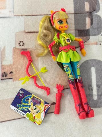 My Little Pony Equestria Girls Applejack Friendship pop doll beschikbaar voor biedingen