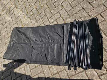 Pop up kledingkast beschikbaar voor biedingen