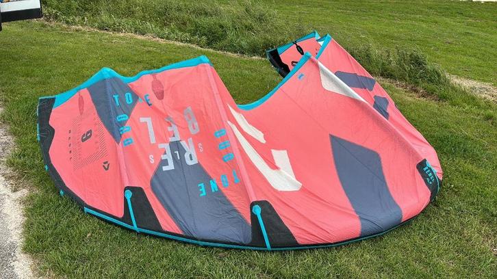 Duotone rebel sls 9 m 2022, Watersport en Boten, Kitesurfen, Zo goed als nieuw, Kite, 9 m², Ophalen of Verzenden