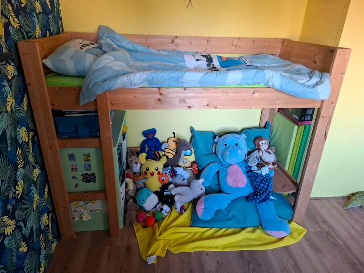 Hoogslaper met aangepaste maat, Kinderen en Baby's, Kinderkamer | Stapelbedden en Hoogslapers, Zo goed als nieuw, Hoogslaper, Ophalen