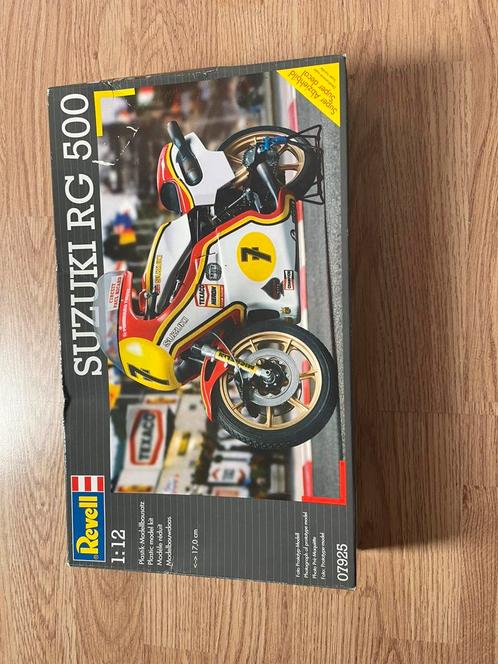 Revell Suzuki RG 500 1:12, Hobby en Vrije tijd, Modelbouw | Auto's en Voertuigen, Nieuw, Overige typen, Groter dan 1:32, Revell