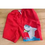 Rode zwemshort jongen maat 122 128 met haai zwembroek, Kinderen en Baby's, Kinderkleding | Maat 122, Ophalen of Verzenden, Jongen