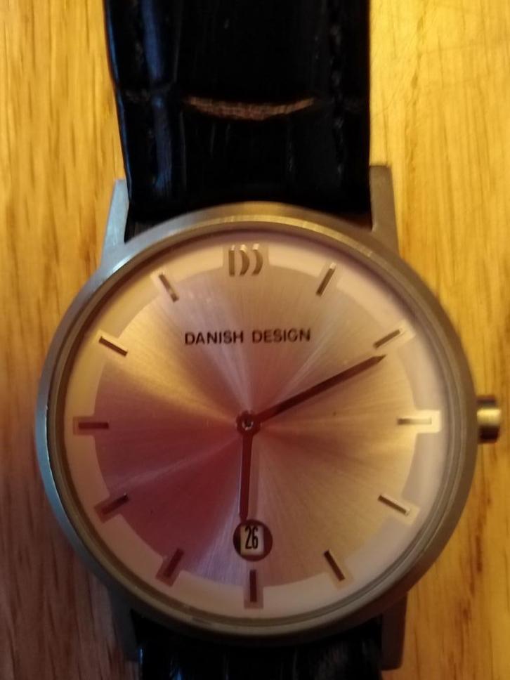 Danish Design titanium horloge met datum en leren band, Sieraden, Tassen en Uiterlijk, Horloges | Heren, Zo goed als nieuw, Polshorloge
