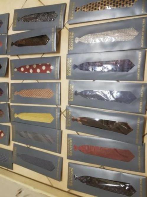 200 Stuks nieuwe Stropdassen, Kleding | Heren, Stropdassen, Nieuw, Overige kleuren, Ophalen