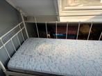 Netjes eenpersoons bed inclusief lattenbodem en matras, Ophalen, Gebruikt, 90 cm, Eenpersoons