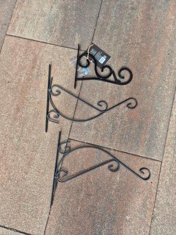 3 muurhaken / plantenhangers (nieuw) beschikbaar voor biedingen