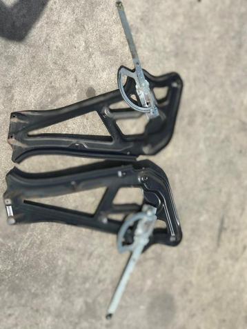 Mercedes Sprinter raammechanisme 2001 beschikbaar voor biedingen