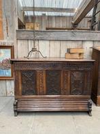 Robuste Frans eiken kist salontafel, Ophalen