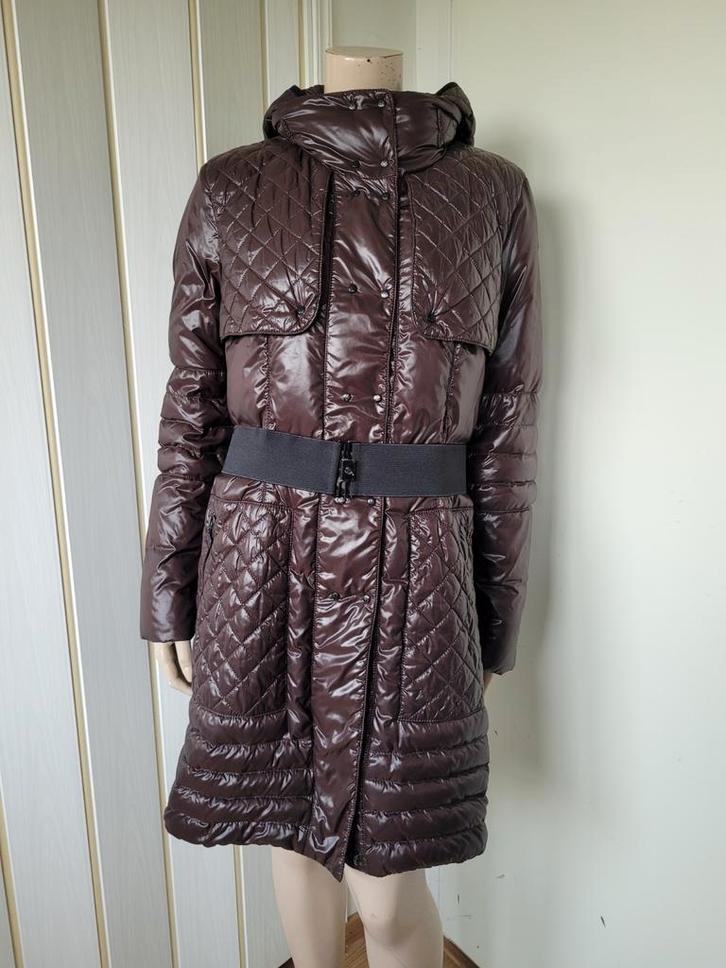 Moncler jas maat maat 40 4 bruin winter, Kleding | Dames, Jassen | Winter, Zo goed als nieuw, Maat 38/40 (M), Bruin, Ophalen of Verzenden