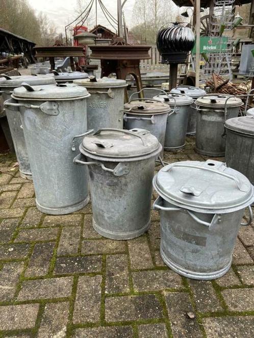 Zinken vuilnisemmers / vuilnisbakken / prullenbakken te koop, Tuin en Terras, Tuinwanddecoratie, Gebruikt, Ophalen