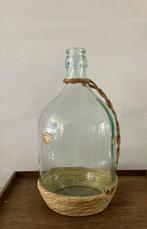 Oude fles met riet - wagenschuur, Ophalen of Verzenden