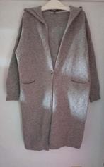Uniqlo gebreid wollen knit lang vest M, Maat 38/40 (M), Beige, Ophalen of Verzenden, Gedragen