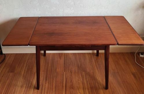 te koop: verlengbare eettafel, retro vintage jaren 50 / 60, Huis en Inrichting, Tafels | Eettafels, Gebruikt, Vijf personen of meer