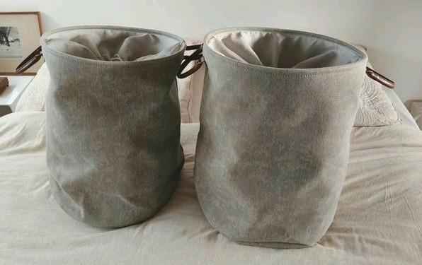 AQUANOVA York wasmanden Sage Green 2 stuks in nieuwstaat, Huis en Inrichting, Badkamer | Badtextiel en Accessoires, Zo goed als nieuw