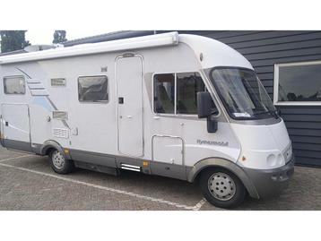 Hymer B614 integraal camper met dwars bed en hefbed beschikbaar voor biedingen