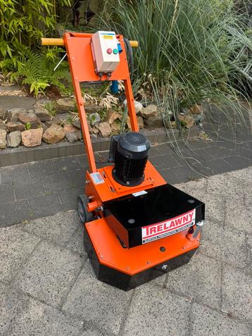 Trelawny betonschuurmachine beschikbaar voor biedingen