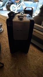 Heet water dispenswr, 1 tot 2 liter, Ophalen, Zo goed als nieuw