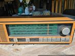 Loewe radio, Ophalen of Verzenden