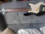 Hondo H83 Basgitaar, Ophalen, Zo goed als nieuw, Solid body, Overige merken