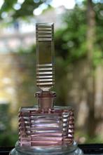 Bohemen: Bijzonder Art Deco facet geslepen roze parfumflesje, Antiek en Kunst, Ophalen of Verzenden