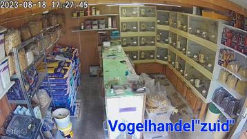 Ook verkoop van vogelvoeding.. beschikbaar voor biedingen